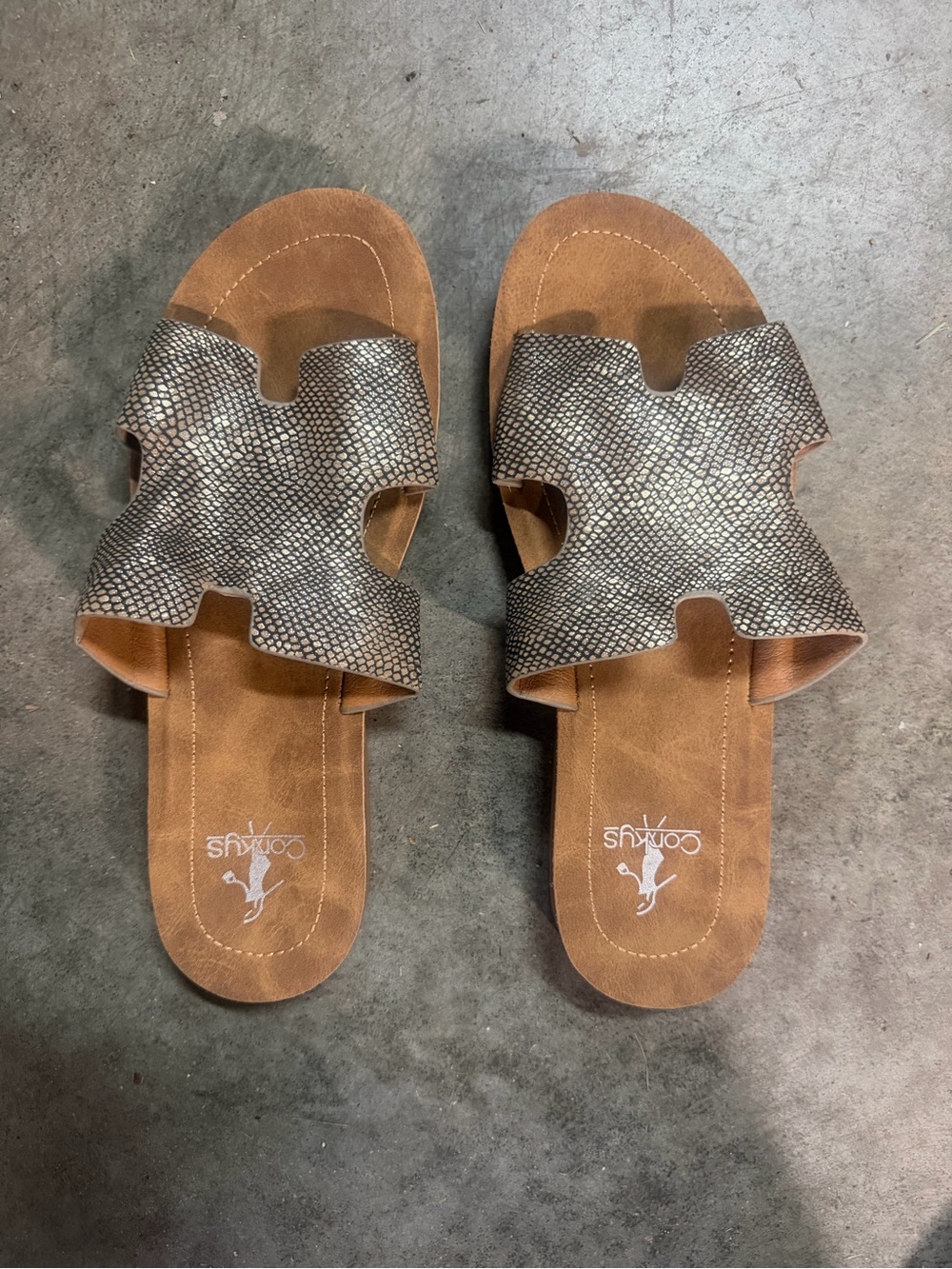 Corkys Bogalusa Slip On Open Toe Slide Gold Faux Snakeskin 8